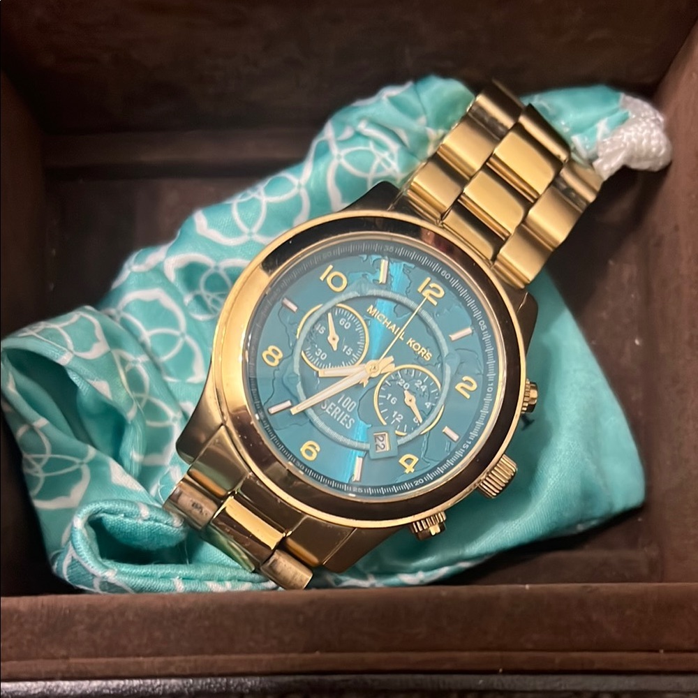 Michael Kors Black Watch Accessory